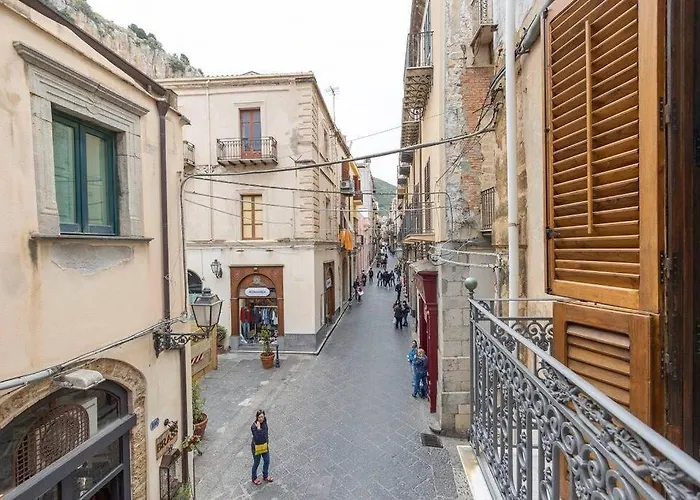 Apartment Loftbotta2cefalu *